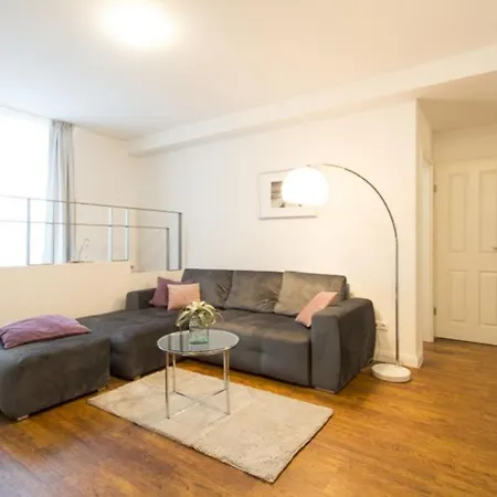 Hanseatic-suite I - Versteck Am Strom * ロストック